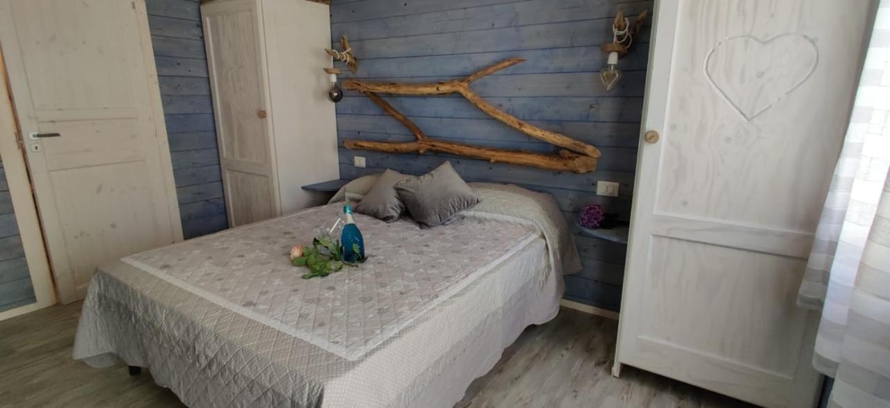 تشيرفيتيري Il Giardino Dei Flintstones B&B المظهر الخارجي الصورة